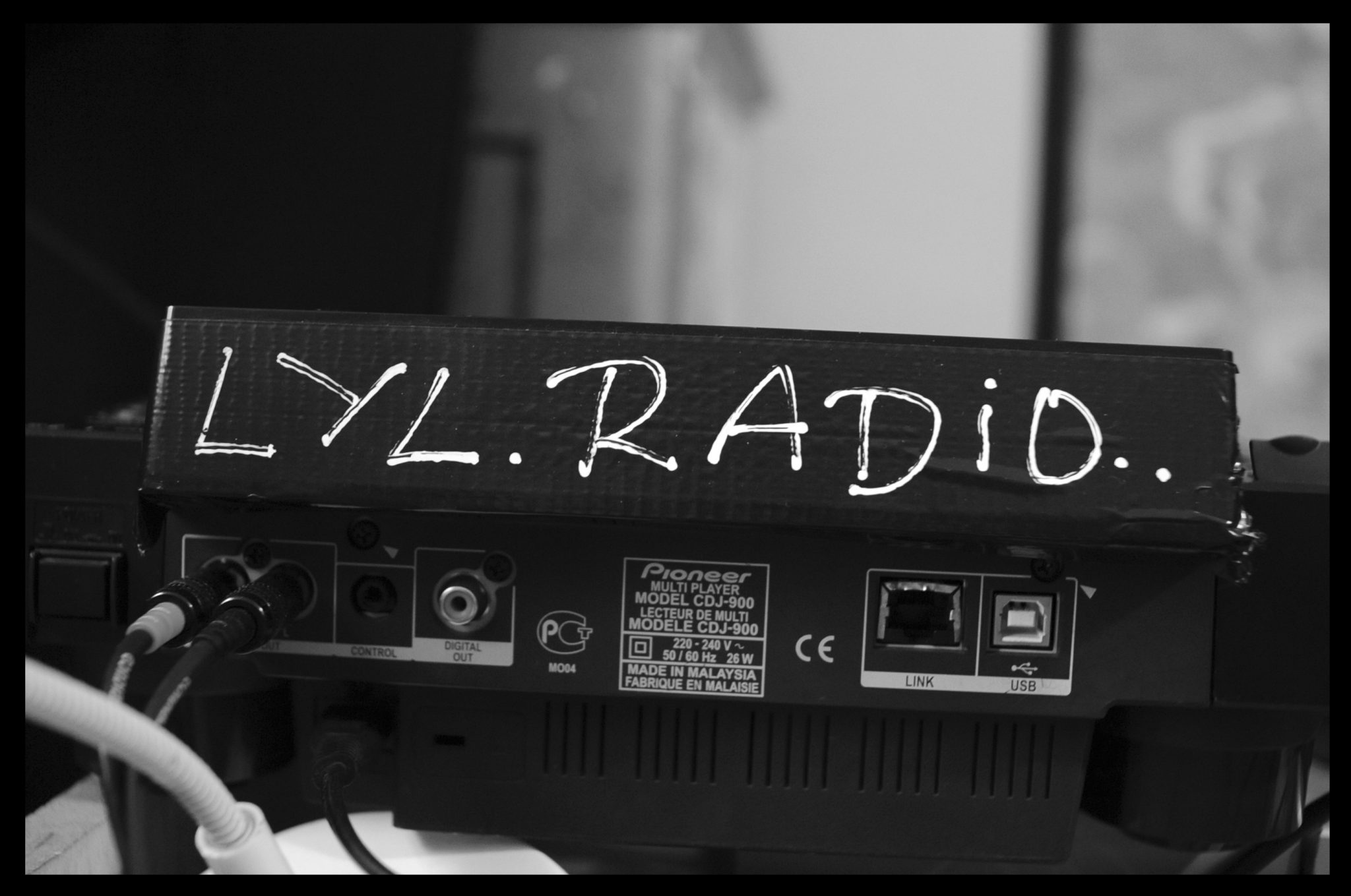 Lyl-radio